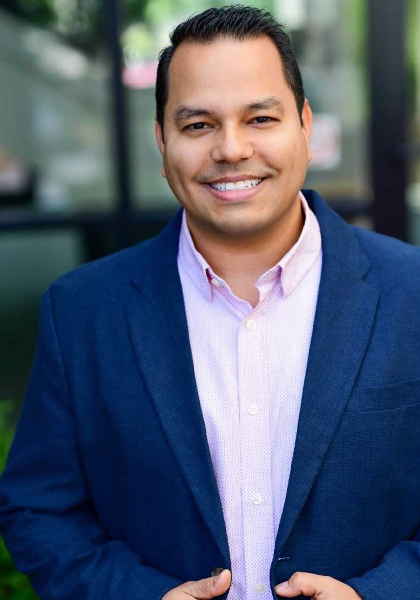 Luis Miranda Director of Operations of Caja Holdings